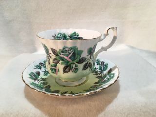 Royal Albert Tea Cup And Saucer Green Roses Pattern Lakeside Grasmere