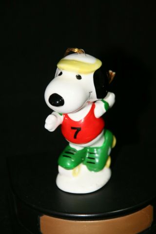 Rare Vintage Peanuts Snoopy Ceramic Ornament " Snoopy On Roller Skates " Ufs 1958
