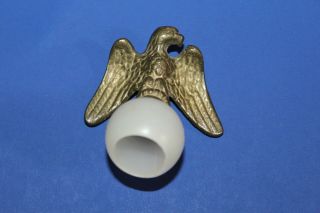 Vintage Brass Eagle Lamp Finial Plastic Ball Setting W.  75 " Opening Patina