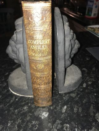 The Compleat Angler By Izaak Walton And C Cotton,  Antique Book,  Odhams Press