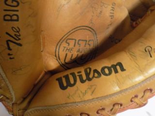 Wilson A2000 - 1984 Custom ORDER - - Left Handed Catcher ' s Mitt - VERY RARE MAKE 3