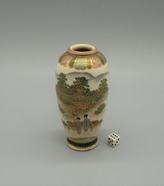 Very Fine Antique Japanese Satsuma Vase Meiji Period Circa 1890