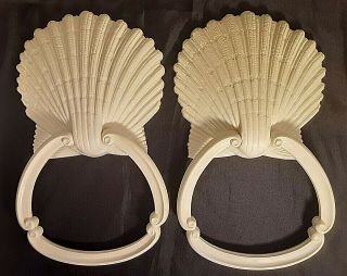 Set Of 2 Antique White Seashell Clam Ring Towel Holders Plastic Homco 1976 Vin