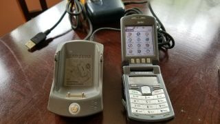 Sph - I500 Samsung Rare Vintage Palm Pilot Flip Phone With Cradle/dock,