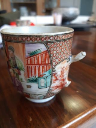 Antique decorated chinese ceramic cup 2