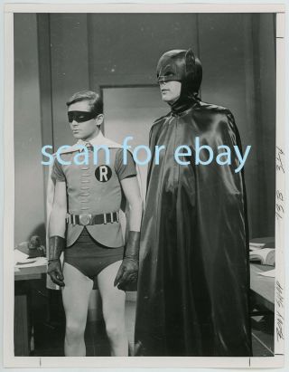 Batman Adam West Burt Ward Vintage 7x9 Tv Photo Great Shot In Full Bat Gear Rare