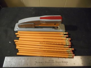 Rare Vintage Swingline 400 Stapler Bd.  Of Ed N.  Y.  C.  Nyc,  Pencils Ravenwood 1080
