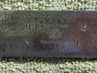 VINTAGE THE L.  S.  STARRETT 18 INCH SLOTTED MACHINIST RULER/BLADE OLD LOGO RARE 2