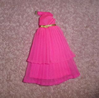 Vintage Topper Dawn Doll Or Family Hot Pink Pleated Dress With Gold Trim Belt