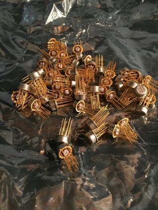 Rare Vintage Intel Gold Pin 1404a Ic 