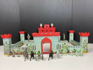 Louis Marx Rare Vintage 60’s Medieval Castle Fort Play - Set Incomplete Knights