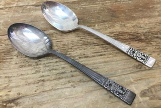 2 Sugar Shells Spoons Oneida Coronation Silverplate Silver Plate 1936 72529