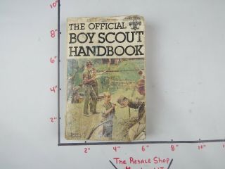 Rare Vintage 1979 Boy Scout Handbook Norman Rockwell Art (cleaned & Disinfected)