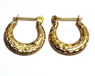 14k Yellow Gold Small Hoop Earrings.  8g Ladies Estate Vintage Womens Antique
