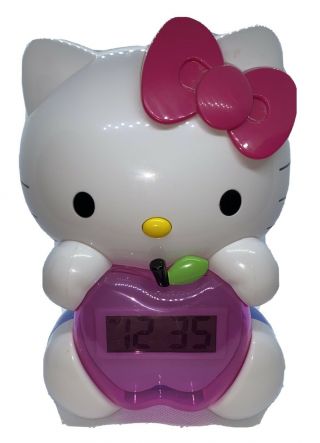 Discontinued Sanrio Hello Kitty Digital Alarm Clock With Light - Up Apple.  Rare