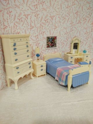 Rare Ideal BEDROOM Blue /White Vintage Miniature Dollhouse Furniture Renwal 1:16 2