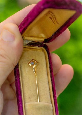 Rare Designer Signed C.  1910 Art Deco 14k Gold & Sapphire Stick Pin Box