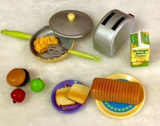Dollhouse Miniature Baking/cooking Toaster,  Pan,  Food,  Plates.  Kids Quality Toys