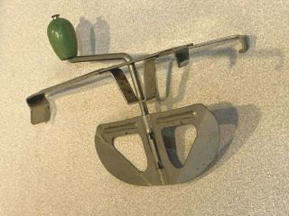 Rare Vintage 1920s A&j Hand Mixer Snaps Hooks Over Above Bowl Green Knob