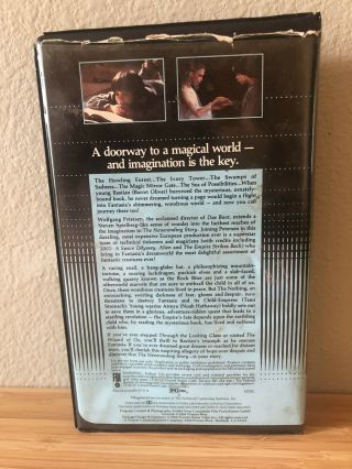 RARE Vintage 1984 The NeverEnding Story Warner Home Video Clamshell VHS Tape 2