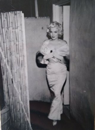 Vintage Rare Candid Photo Of Marilyn Monroe At Premier
