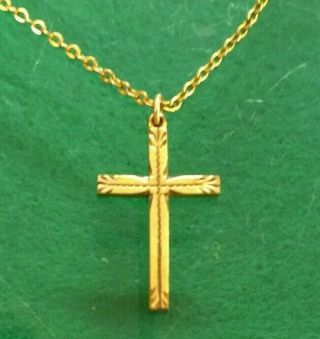 Vintage Fashion Jewelry / 8 " Necklace With Gold Filled Cross