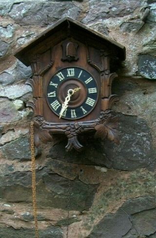 Larger Size/bavarian?wooden Cuckoo Clock To Restore