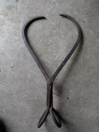 Vintage Antique Cast Iron 18 " Blacksmith Hay Ice Meat Log Hooks Tongs Primitive