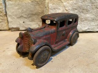 Antique 1930’s Cast Iron Sedan / Cast Iron Toy Car