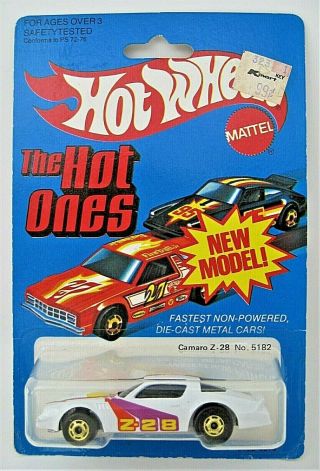 Hot Wheels Rare 1982 The Hot Ones White Z - 28 Camaro W/ Camro (base Error) Moc