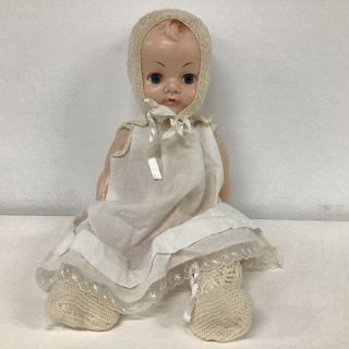 Vintage Plastic Baby Doll With Sleeping Eyes Made In Hong Kong 454