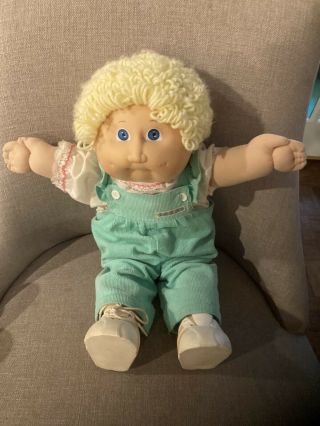 Vintage Cabbage Patch Kid Girl With Yellow Blond Curls