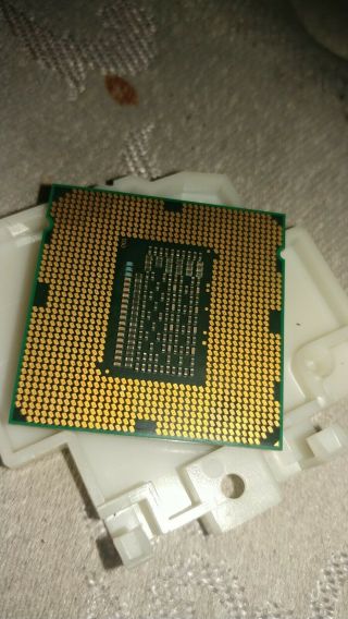 Intel Core i7 - 2600K CM8062300833908 3.  40GHz LGA1155 Processor rare 2