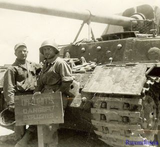 Port.  Photo: Rare Us Troops Posed W/ Captured Jagdpanzer Elefant Panzer Tank