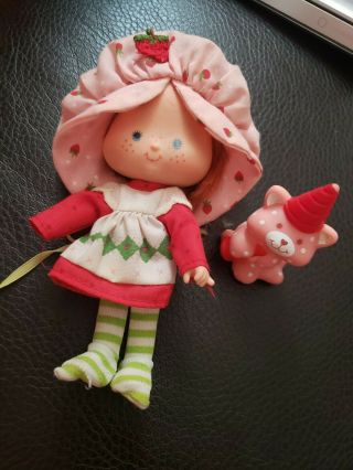 Vintage Ssc Strawberry Shortcake Doll With Custard