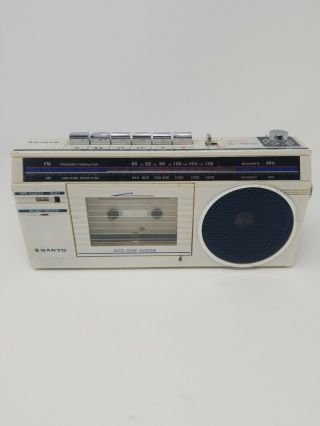 Sanyo Model M1660 Radio Cassette Recorder Player Am/fm Radio Vintage Rare