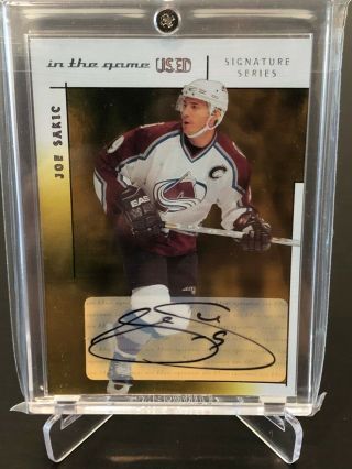 2003 - 04 In The Game Joe Sakic Autograph Gold Insert Card Avalanche Rare
