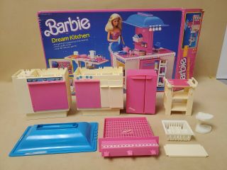 Vintage 1984 Barbie Dream Kitchen Doll Furniture Set Incomplete For Replacements