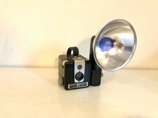 Vintage Old Antique Kodak Brownie Hawkeye Camera Flash Model