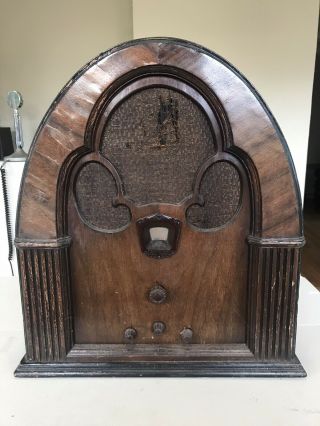 Rare Antique Philco Model 70 Cathedral Tube Radio,  Heterodyne,