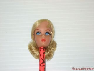 Vintage Barbie Head Only Pale Blonde Nape Curl Talker Circa 1970