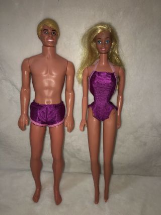 Vintage SunsatIonal Malibu Barbie And Ken Dolls 1981 2