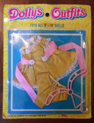 Vintage Totsy Dolly’s Outfits For 9 " To 10 " Dolls - Yellow Dress - Nrfb