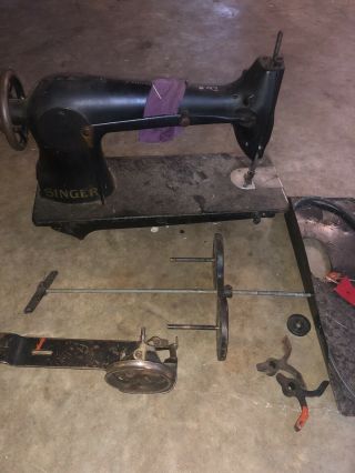 Singer 31 - 15 Sewing Machine Head With Parts