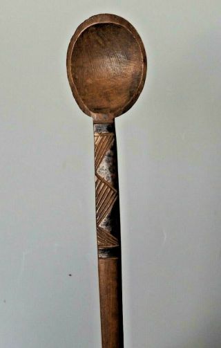 Good South African Tribal Art Carved Wooden Zulu Spoon With Decoration Shona 2