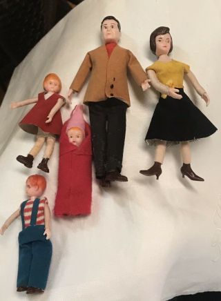Vintage Louis Marx Dollhouse Family Of 5 Dolls Mom Dad Baby Boy Girl