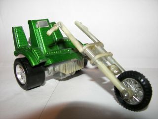 Rare Vintage 1972 Green Tootsietoy Chopper Slick Die Cast Metal Motorcycle Toy