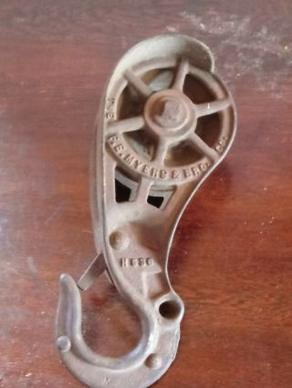 Vintage Antique F.  E.  Myers Cast Iron H536 - H537 Barn/well Pulley,  Functional