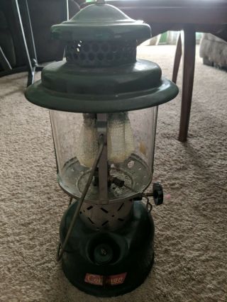 Vintage 1959 Coleman 220e Lantern