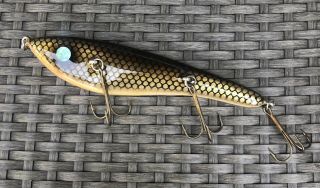 Hughes River Dying Shaker Surface Muskie Lure.  Signed “hr” Very Rare